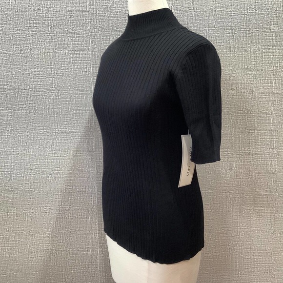 Madison Grey Women's Black Mock Turtleneck sz S Short Sleeve NWT - Picture 3 of 7